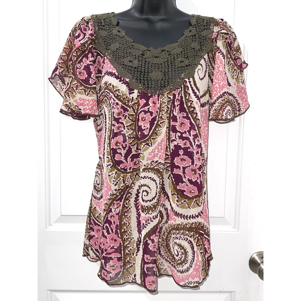Daytrip Pink and Olive Paisley Blouse
